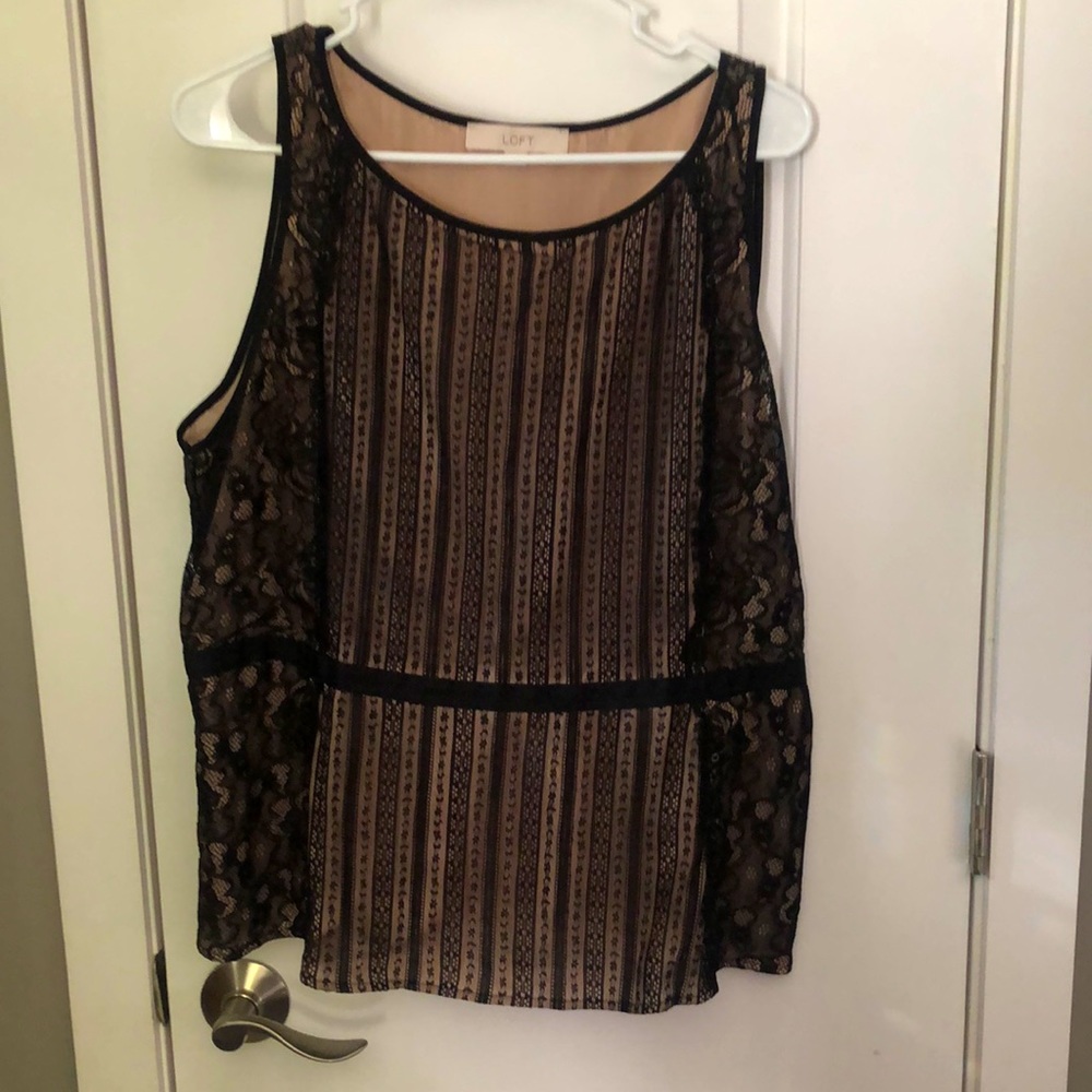 Ann Taylor camisole/top black lace, tan lined.